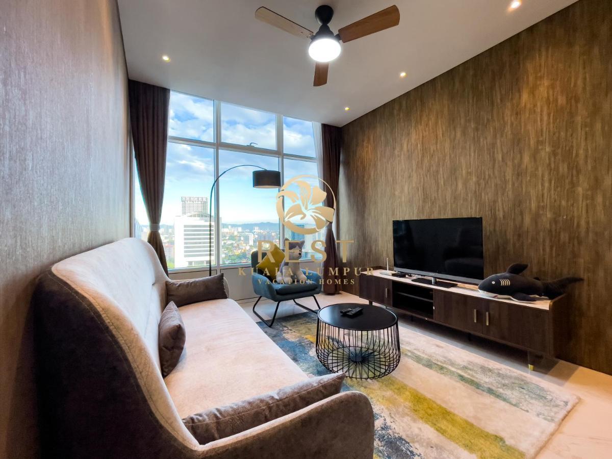 Soho Suites Klcc By Rest Куала-Лумпур Экстерьер фото