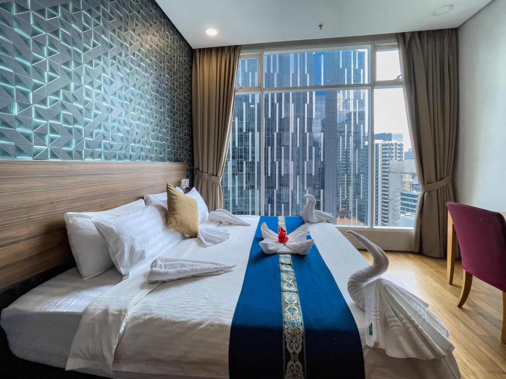Soho Suites Klcc By Rest Куала-Лумпур Экстерьер фото